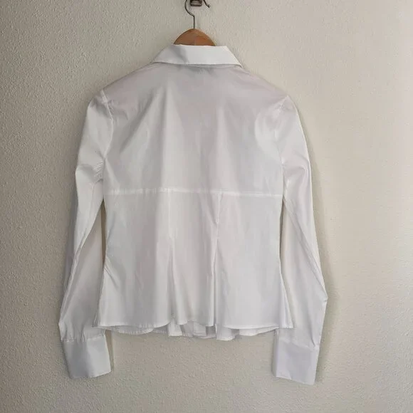WHBM White Button Down Poplin Shirt Size: 2 - Business Casual Quiet Luxury - Picture 4 of 10